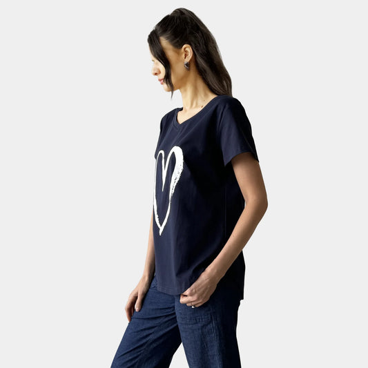NAVY HEART TEE
