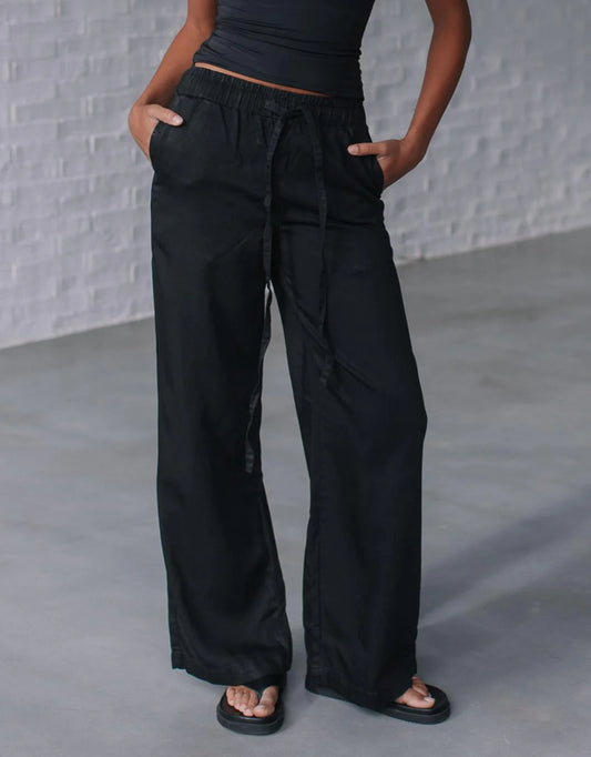 BLACK TENCEL DENIM PANT