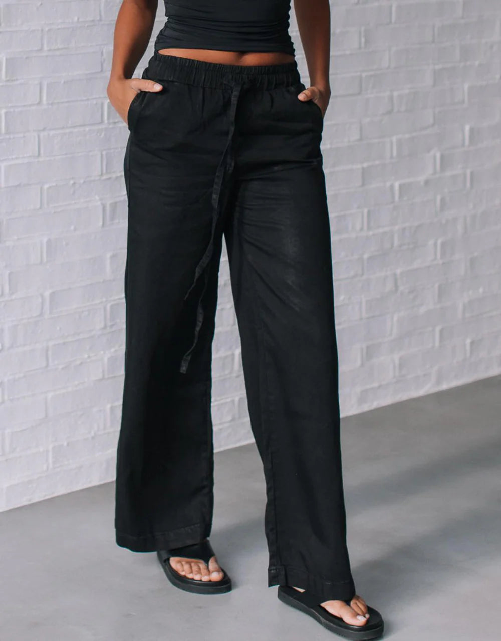BLACK TENCEL DENIM PANT