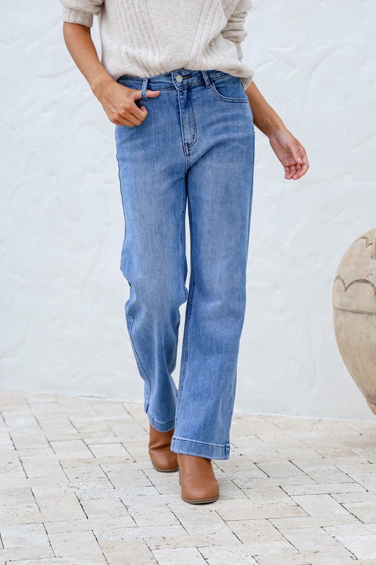 STRETCH STRAIGHT LEG JEAN
