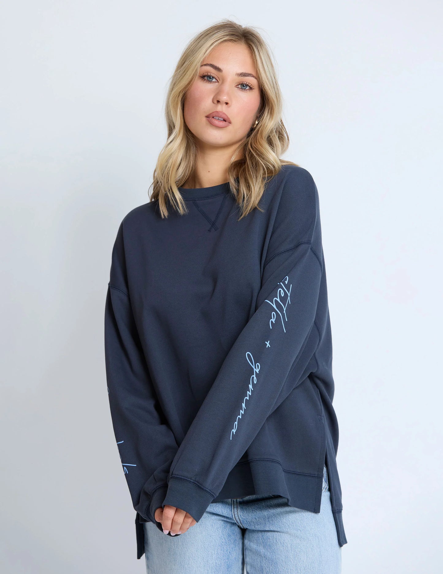 SUNDAY SWEATER STELLA STYLE