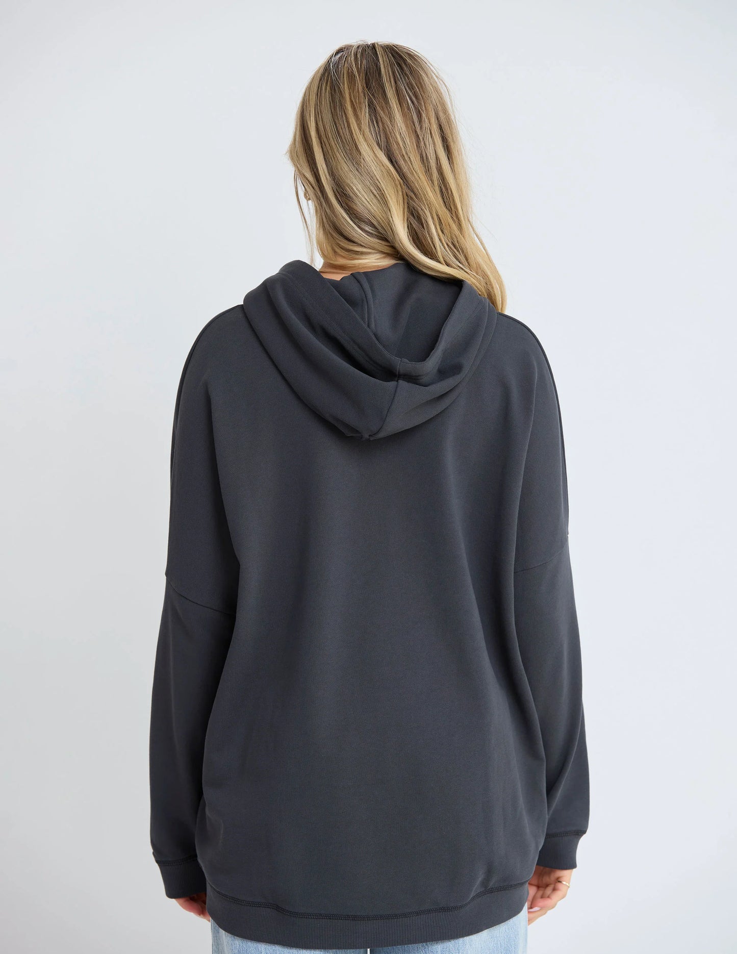 NEWPORT RELAXED HOODIE