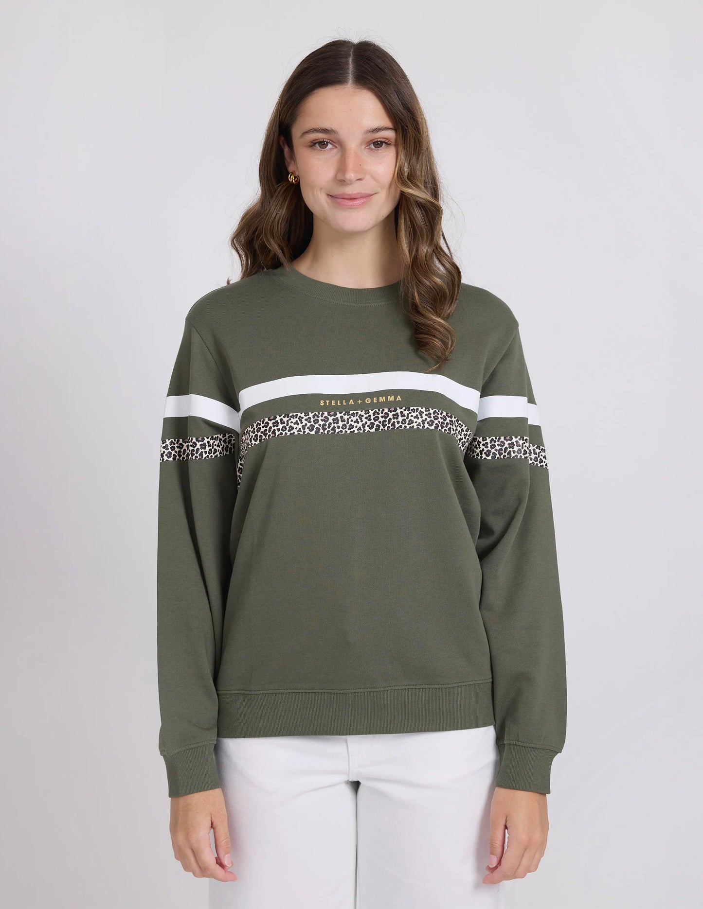 TRUE ICON ESSENTIAL SWEATER