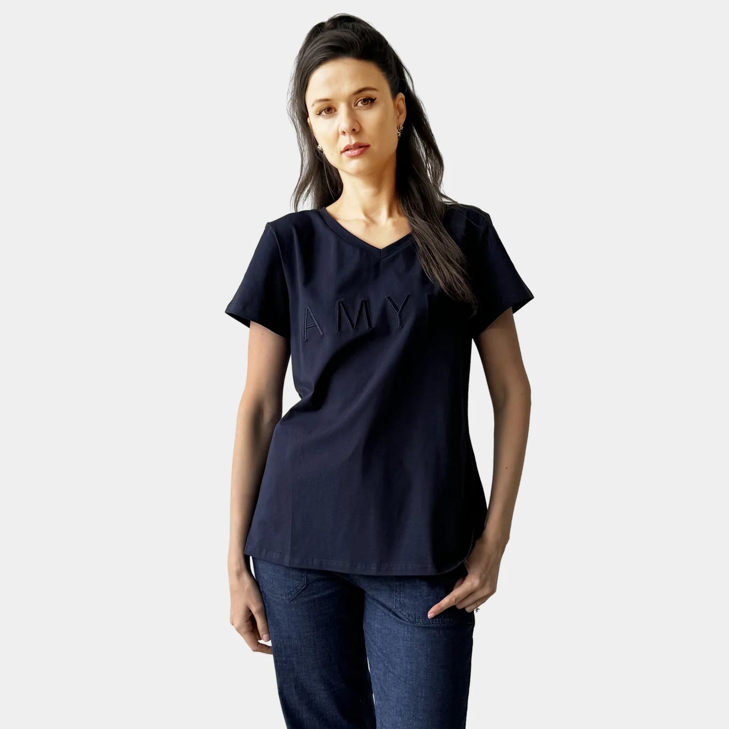 NAVY V-NECK TEE