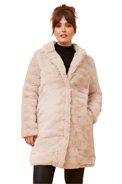FAUX FUR COAT