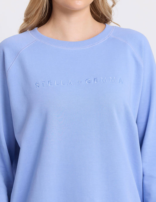 CLASSIC SWEATER IN SKY