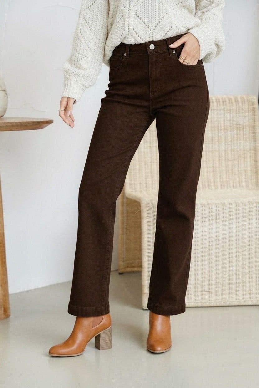 BAGGY STRAIGHT LEG JEAN IN CHOCOLATE