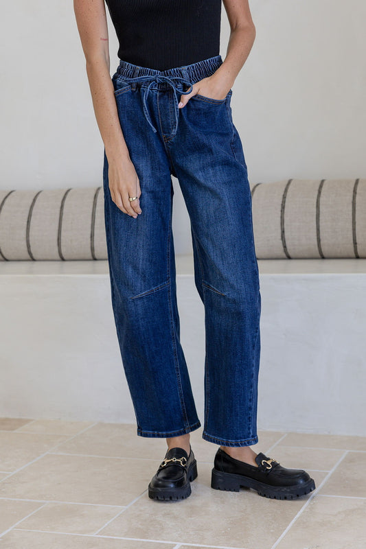 DRAWSTRING JOGGER BARREL JEAN