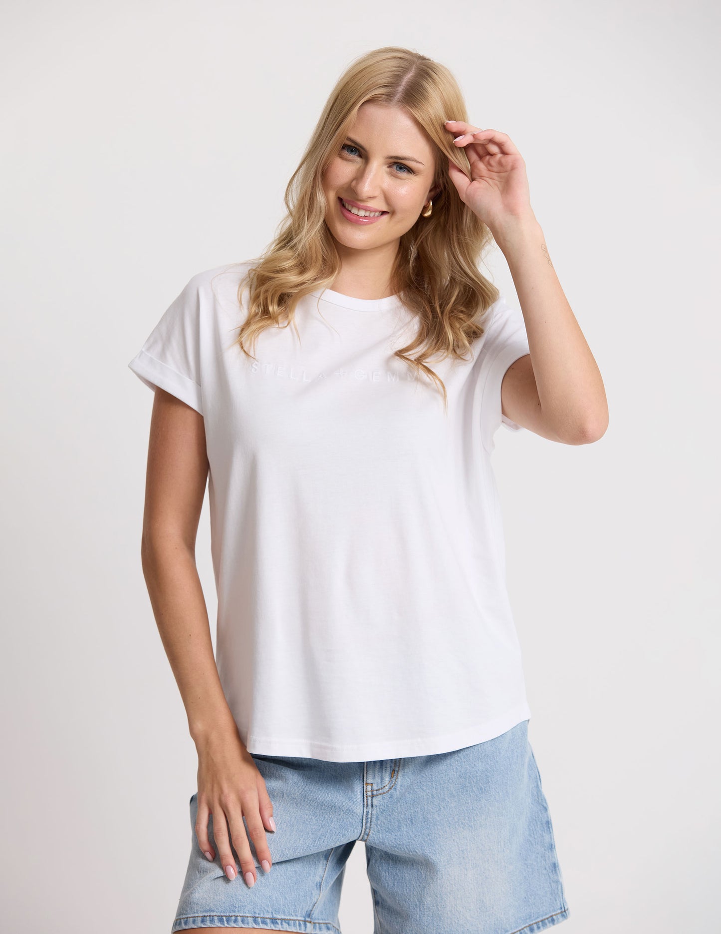 SOHO CUFF CREW TEE IN WHITE