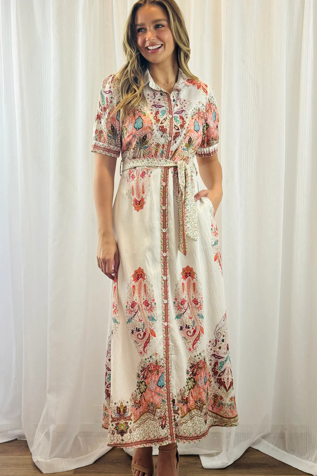 FAIT DRESS IN CREAM