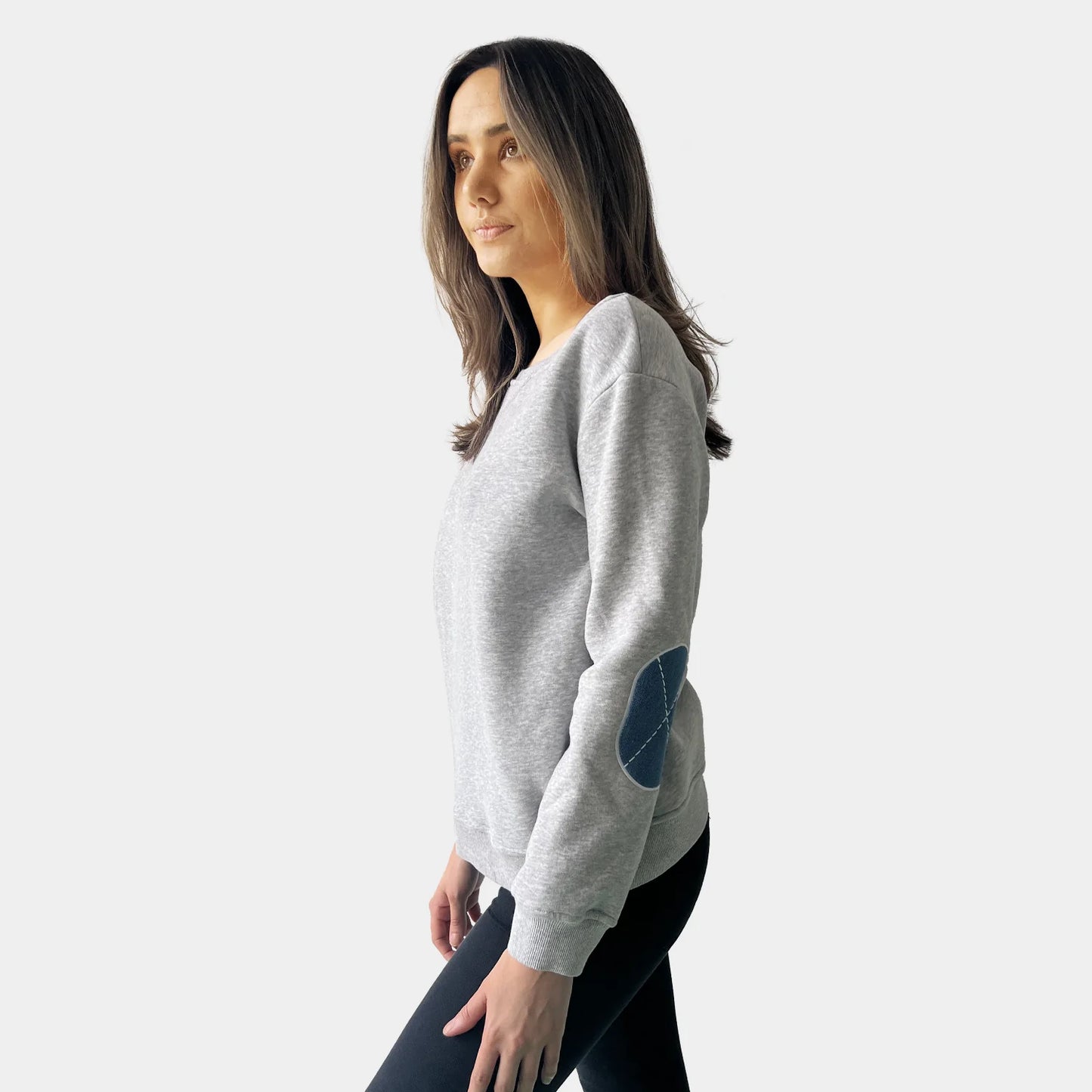 AMYIC PATCH SWEATER