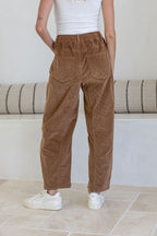 STRETCH CORD BARREL JOGGER IN WARM BEIGE