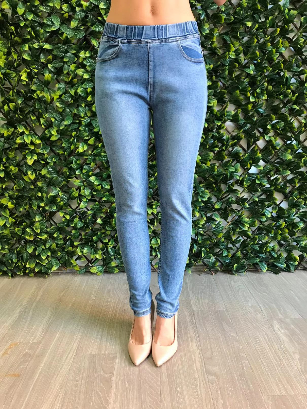 WILLOW JEAN