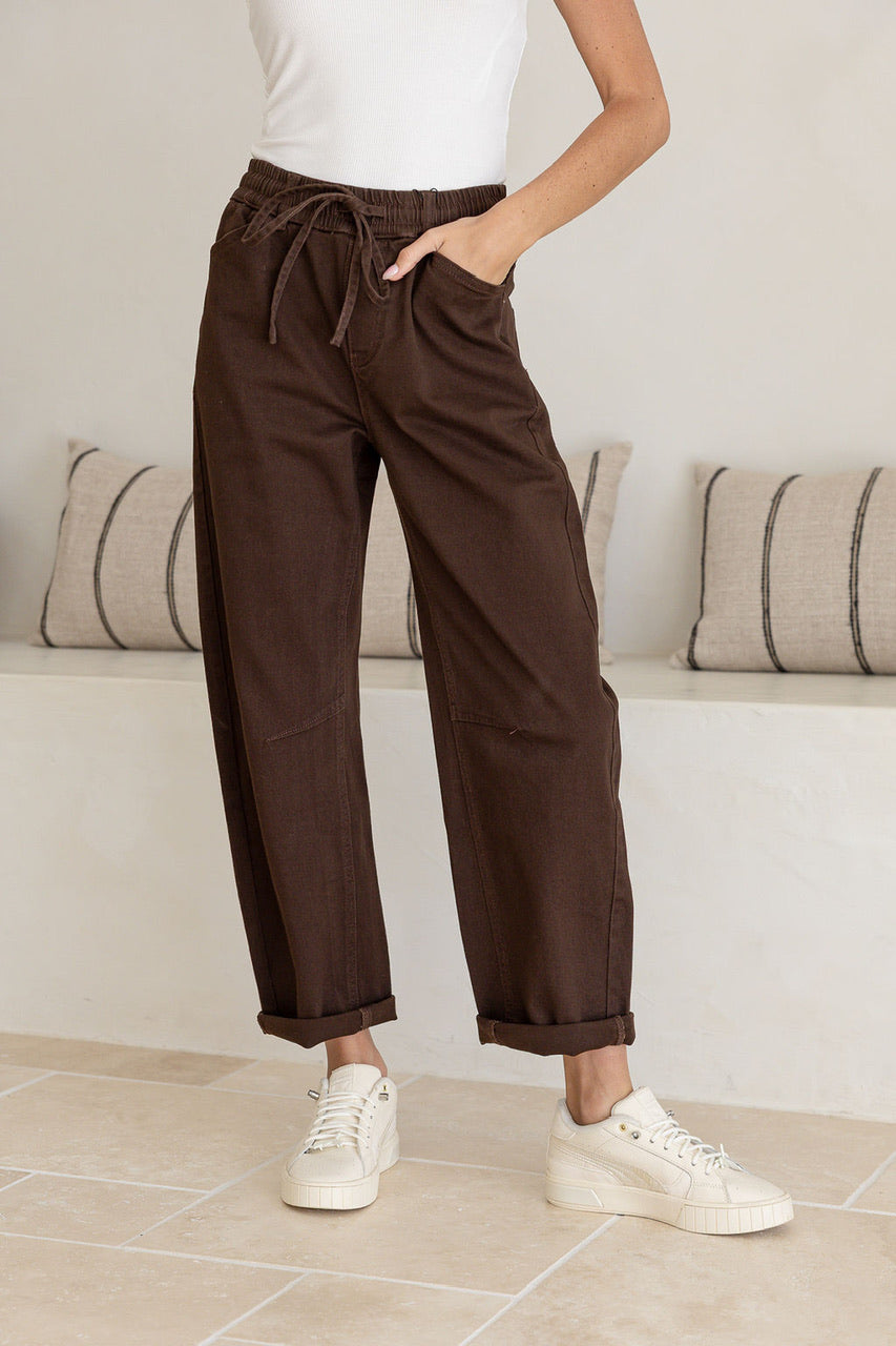 DRAWSTING JOGGER BARREL LEG JEAN