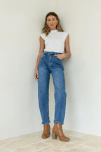 BARREL LEG JEAN IN DARK-MID BLUE