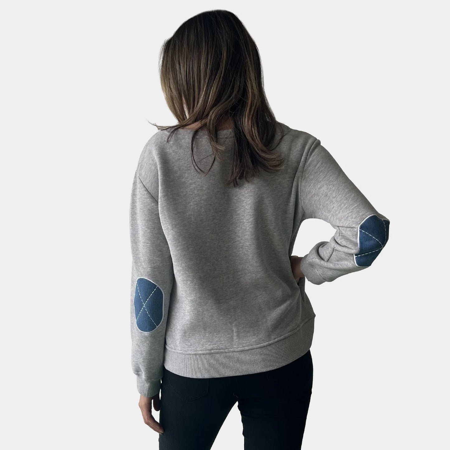 AMYIC PATCH SWEATER