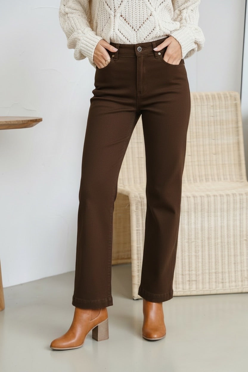 BAGGY STRAIGHT LEG JEAN IN CHOCOLATE