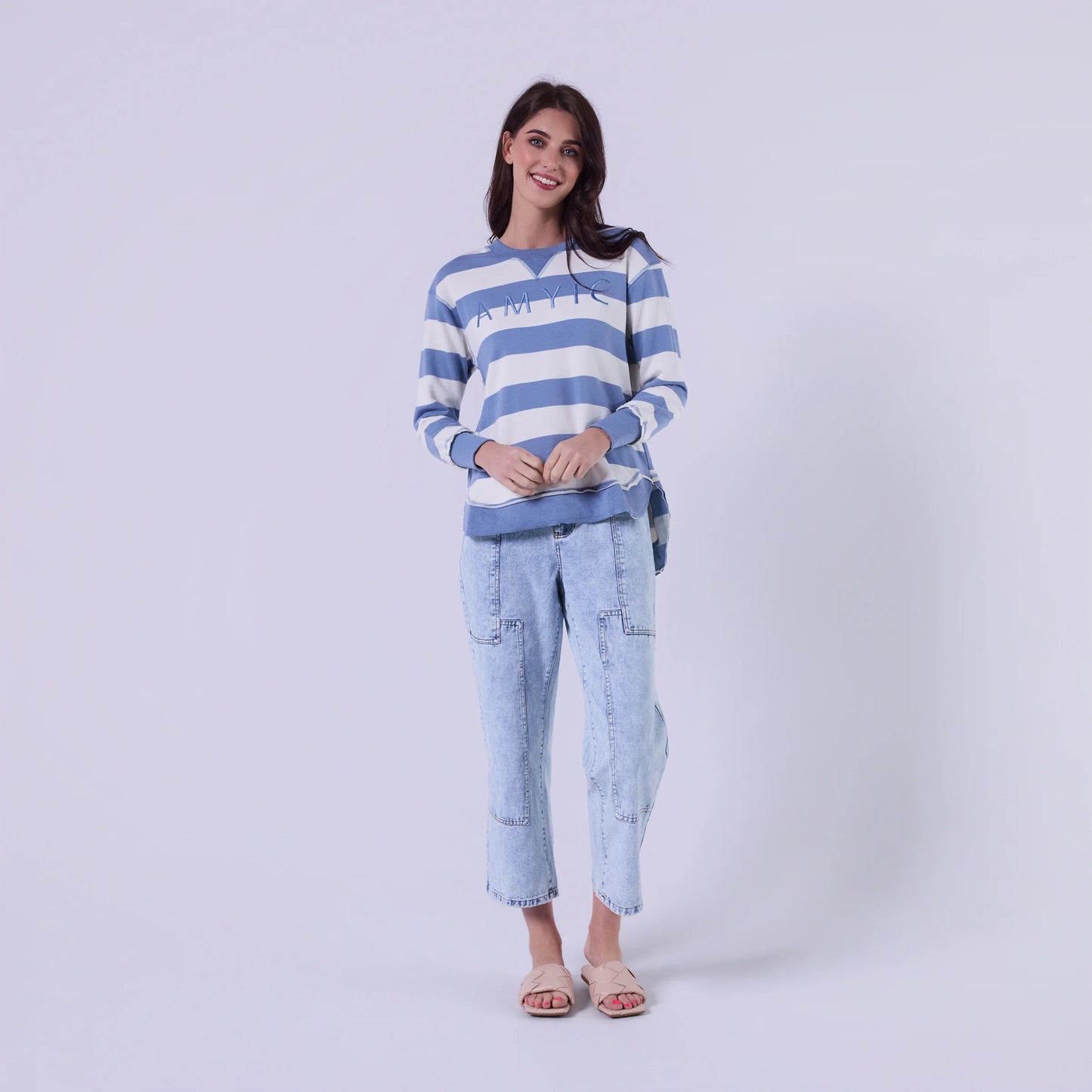 AMYIC SWEATER IN LIGHT BLUE STRIPE