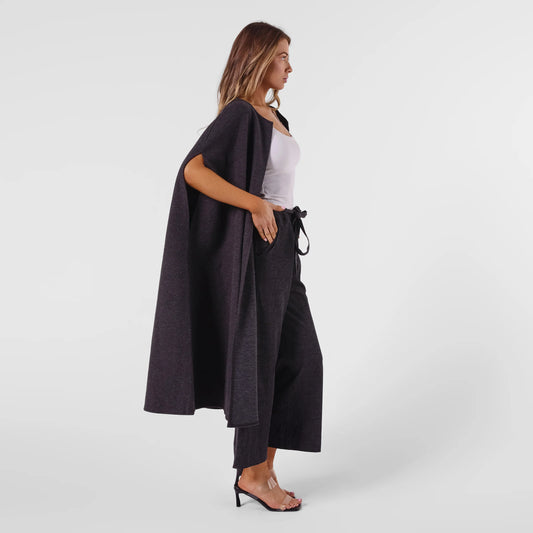 RICKY SLEEVELESS COAT IN GREY
