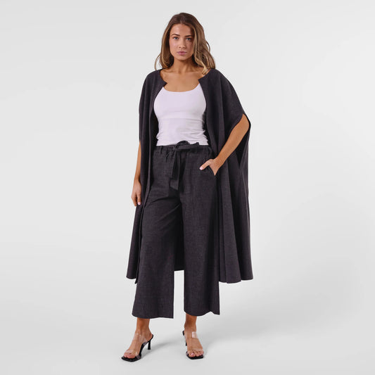 RICKY SLEEVELESS COAT IN GREY