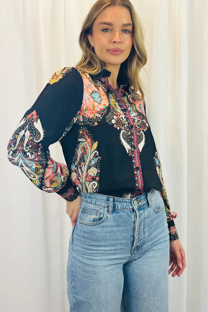 ANIKA  BLOUSE