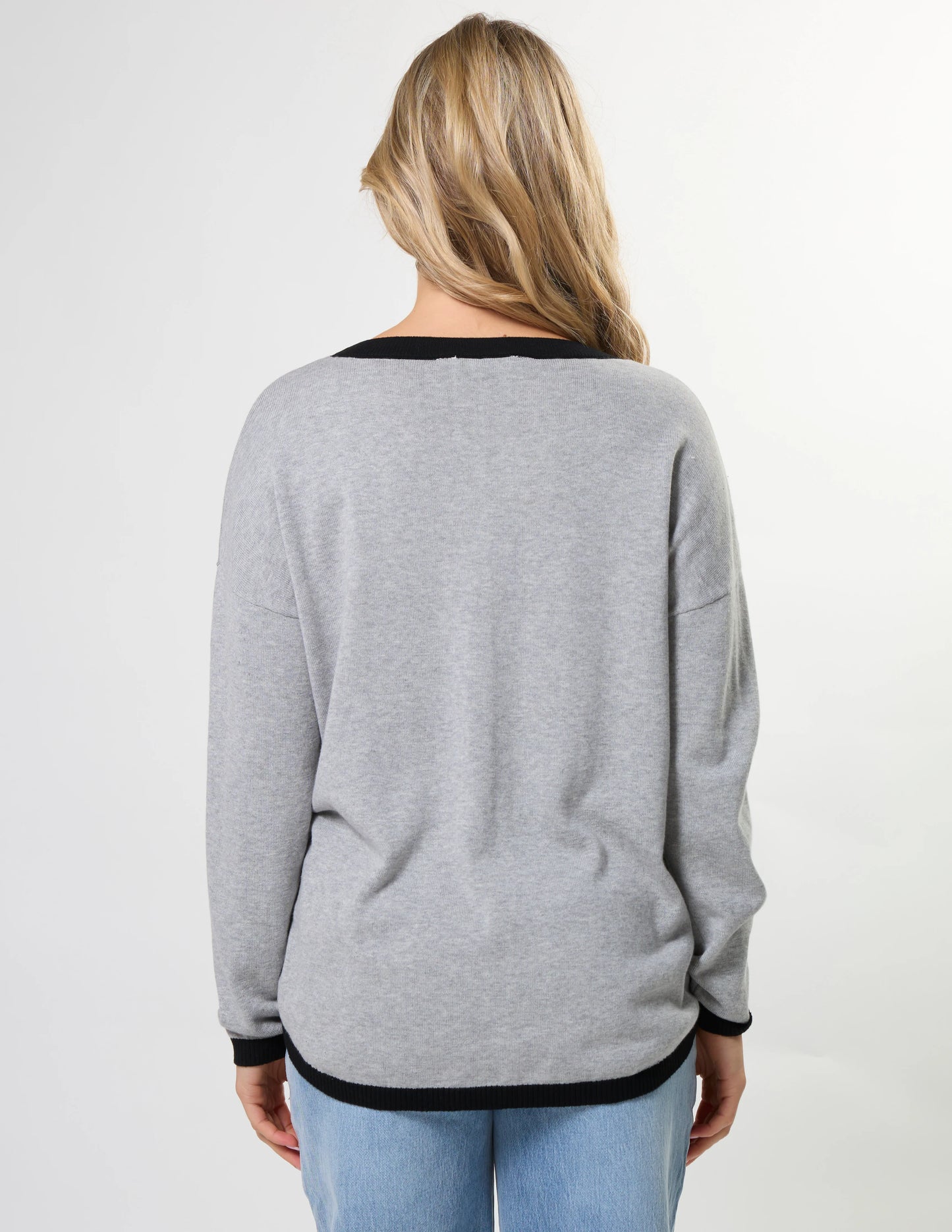 STREET POCKET JUMPER IN GREY
