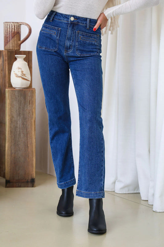 ANDY STRAIGHT LEG JEAN IN MID BLUE