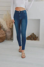 Load image into Gallery viewer, BOOTY SHAPER DENIM
