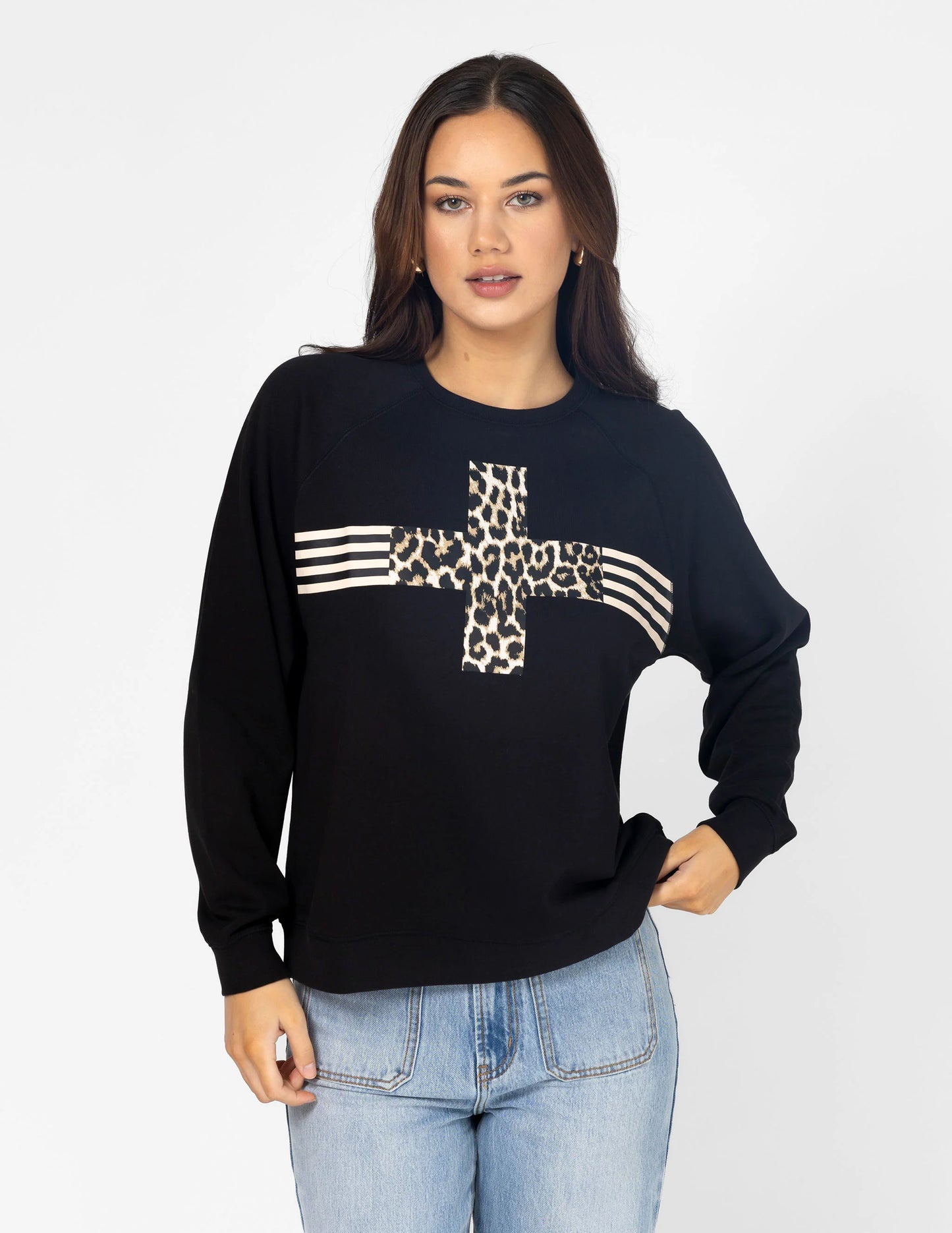 EVERYDAY LEOPARD CROSS SWEATER
