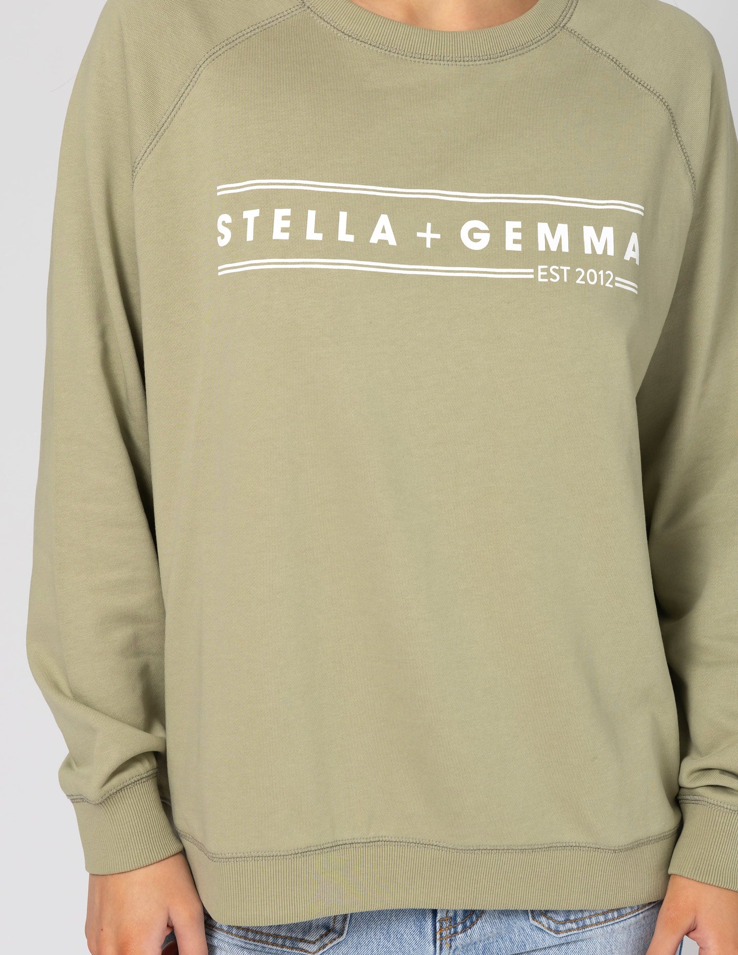 STELLA & GEMMA CLASSIC SWEATER