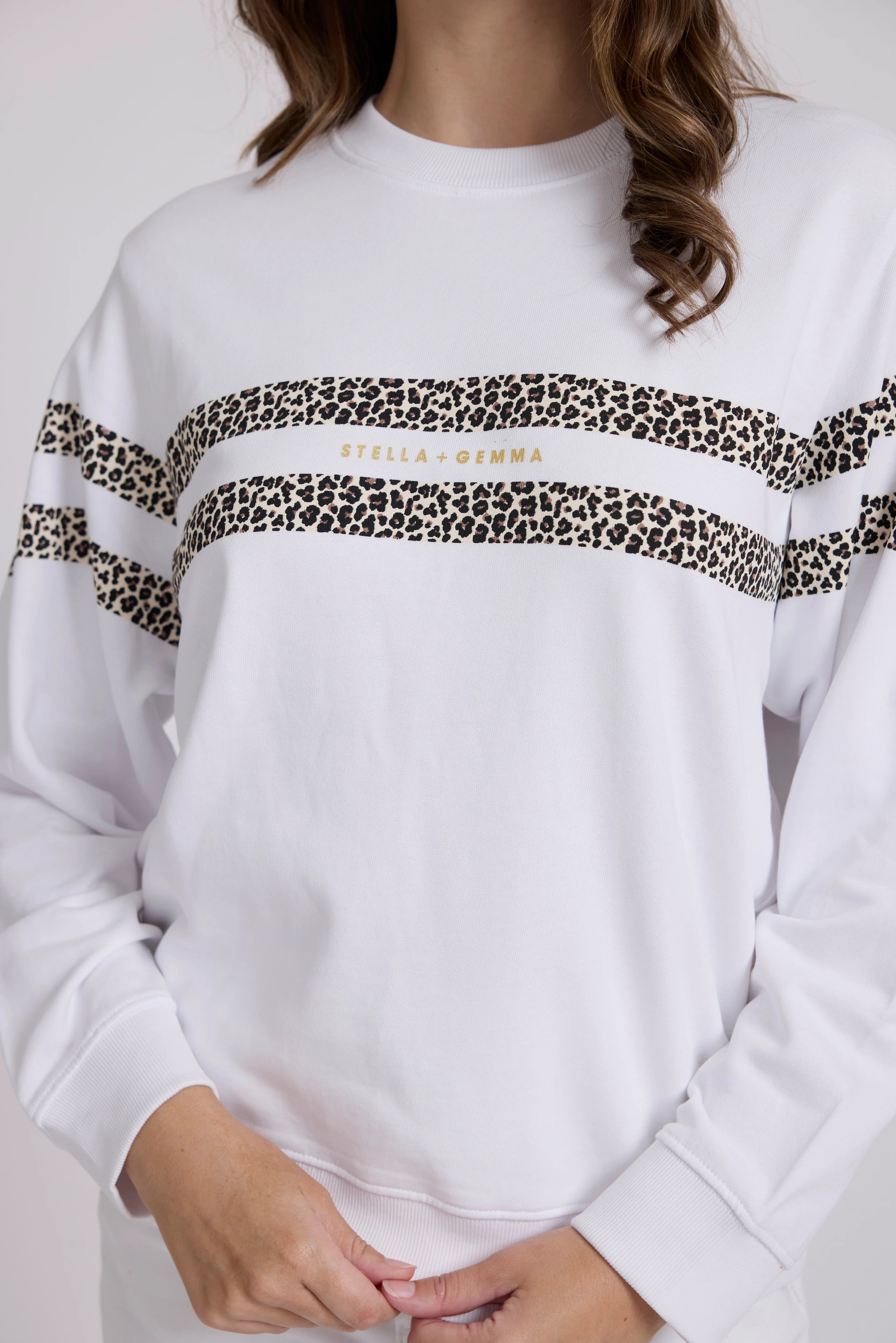 TRUE ICON SWEATER