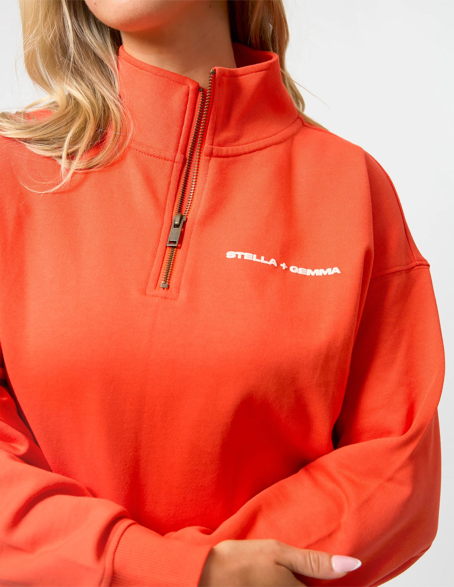 CORE ZIP SWEATER IN CHERRY