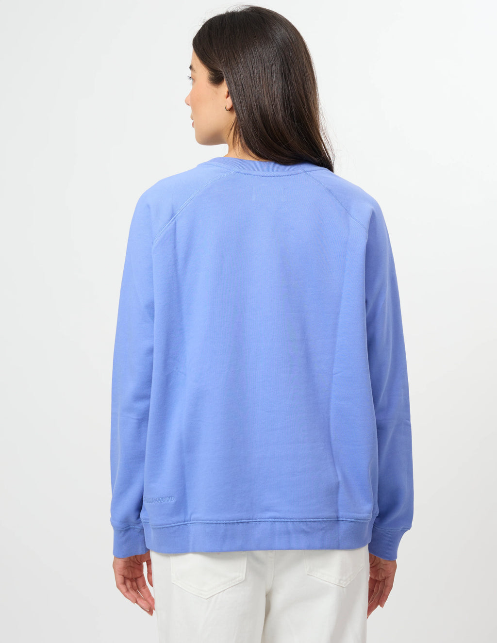 CLASSIC SWEAT IN MIDNIGHT IRIS ROTATION