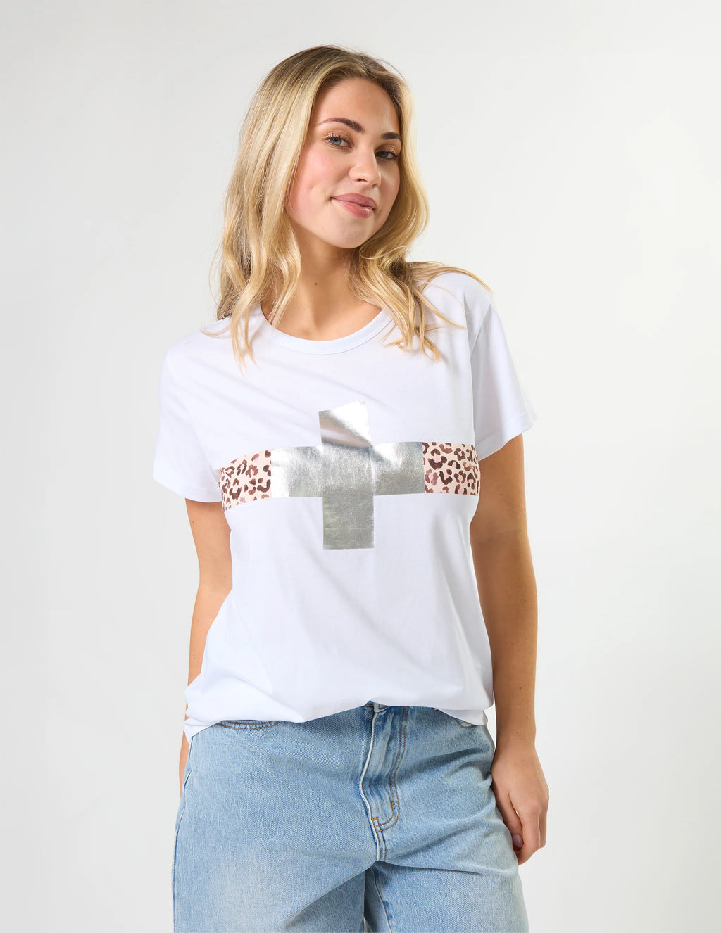 SILVER CROSSING CLASSIC TEE