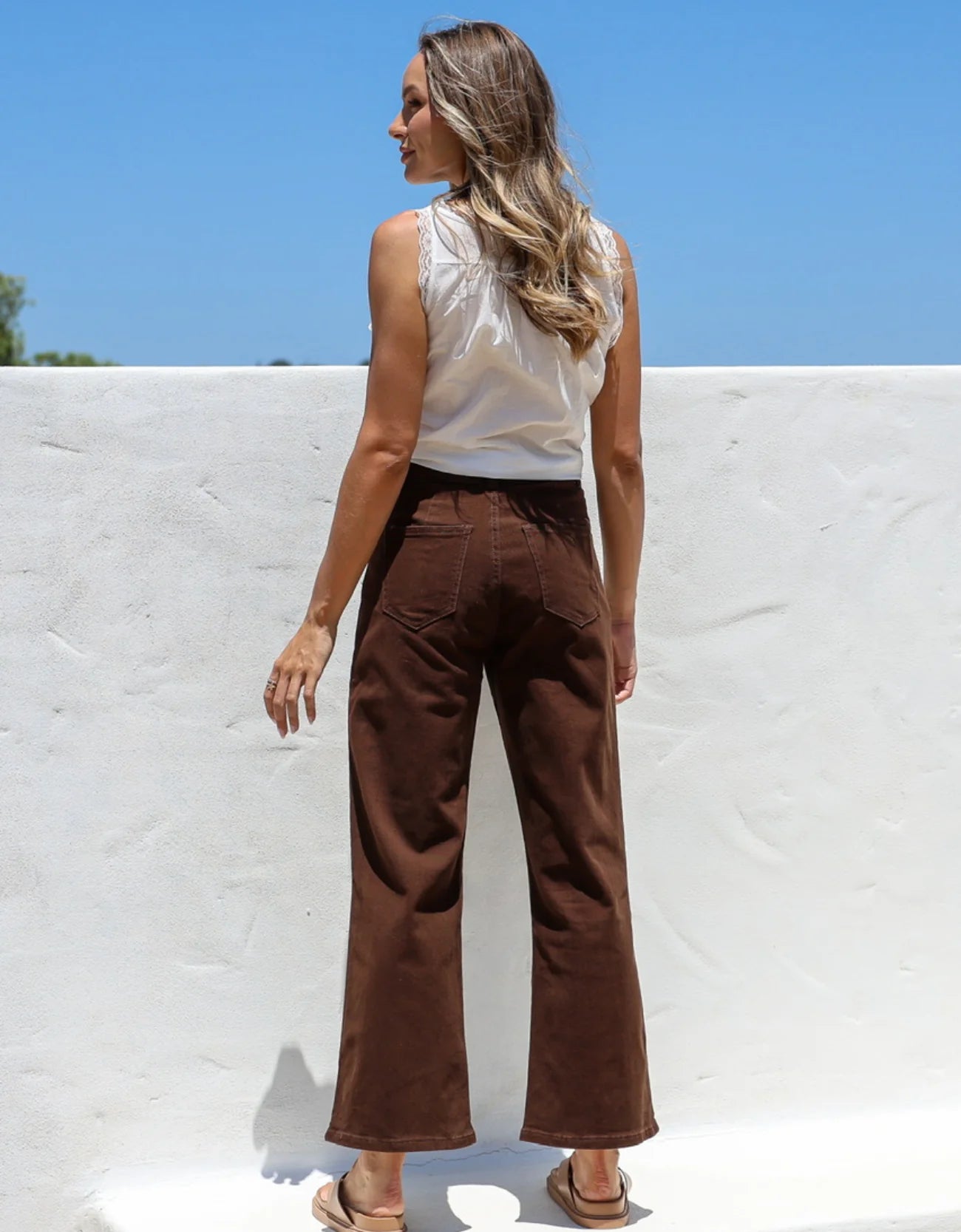 J LO JEAN IN CHOCOLATE