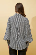 Load image into Gallery viewer, GEO PRINT BLOUSE

