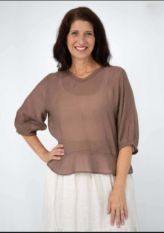 MIA TOP IN MOCHA