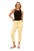 JESSIE JOGGER IN LEMON