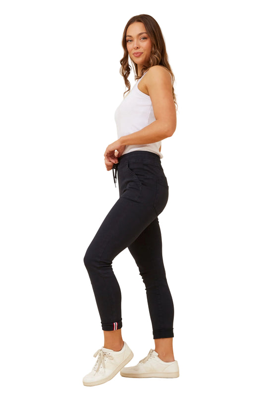 KATIE JOGGER