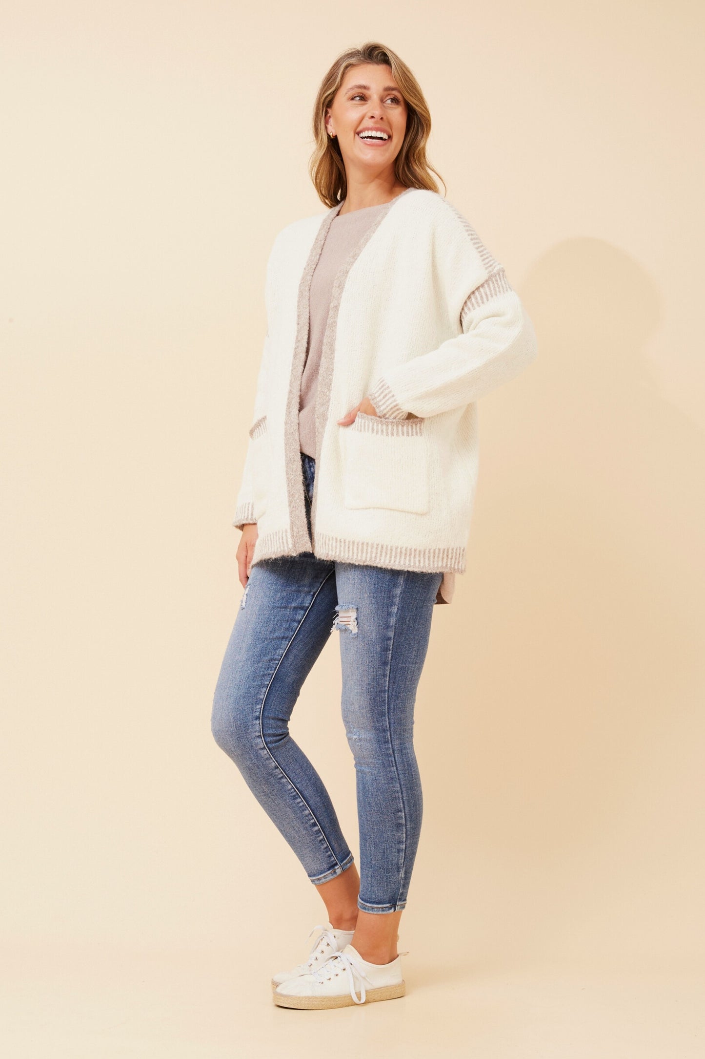 AMY KNIT CARDIGAN
