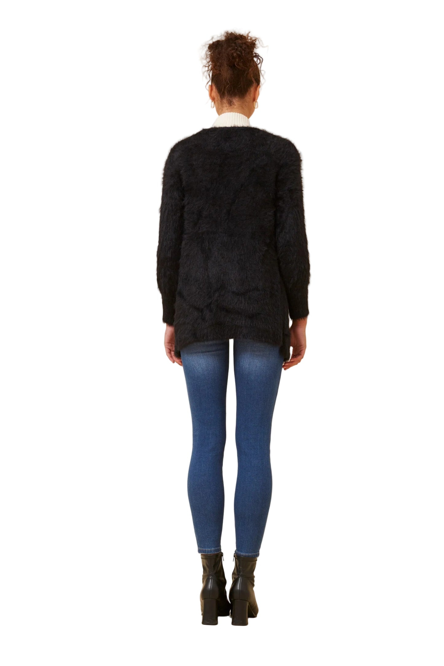 LEESA CARDI IN BLACK