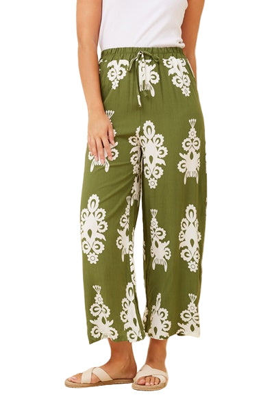 ASH IN GREEN