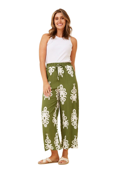 ASH IN GREEN