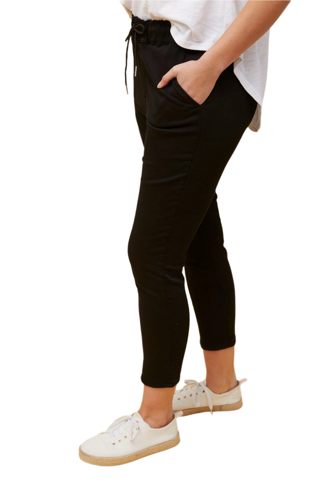 JACKIE JOGGER