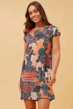 Load image into Gallery viewer, PRINTED SHIFT DRESS
