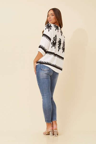 TATUM TOP IN WHITE