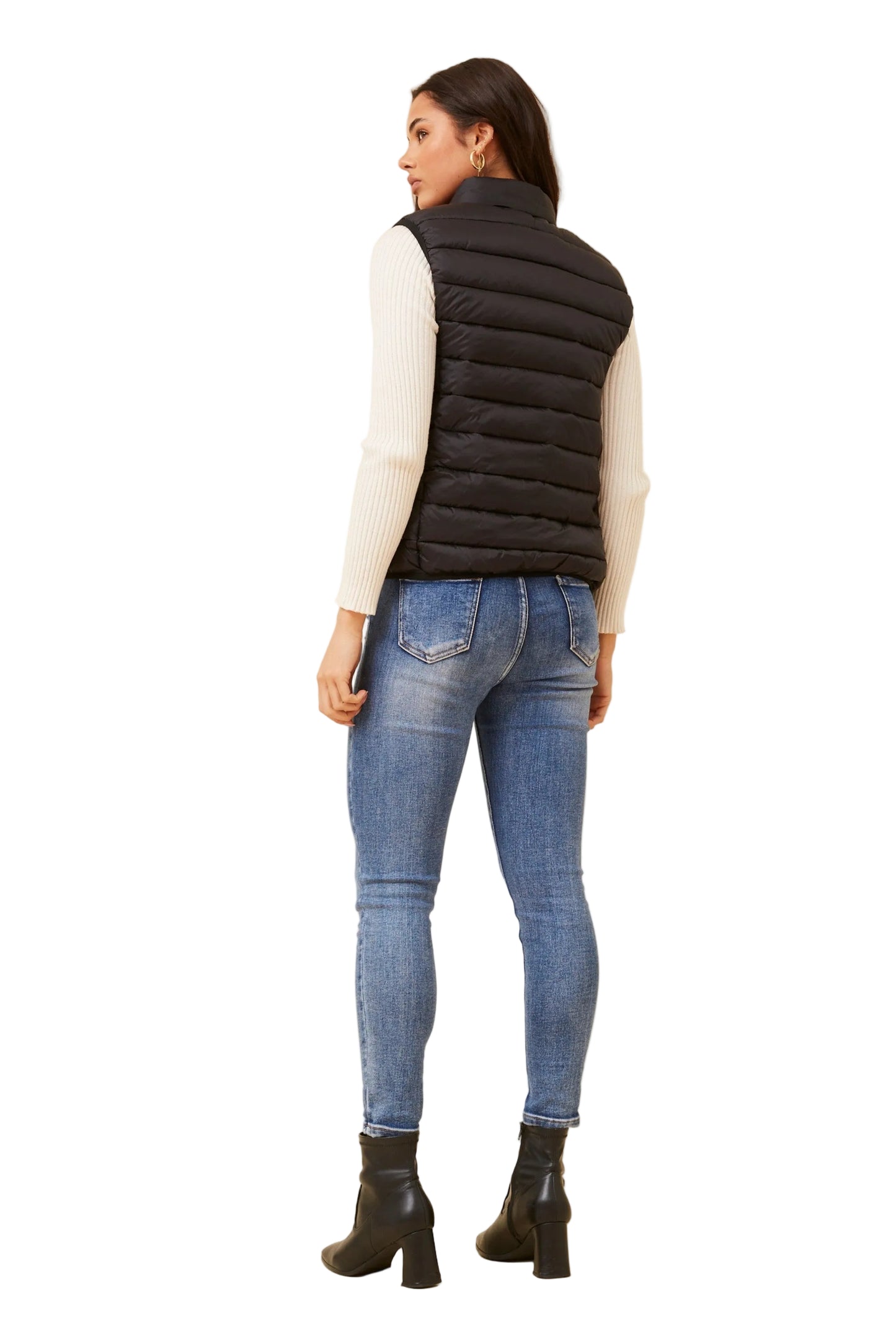 BLACK PUFFER VEST
