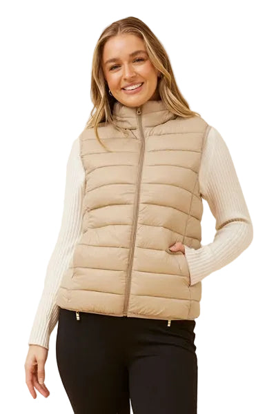 PUFFER VEST IN SAND